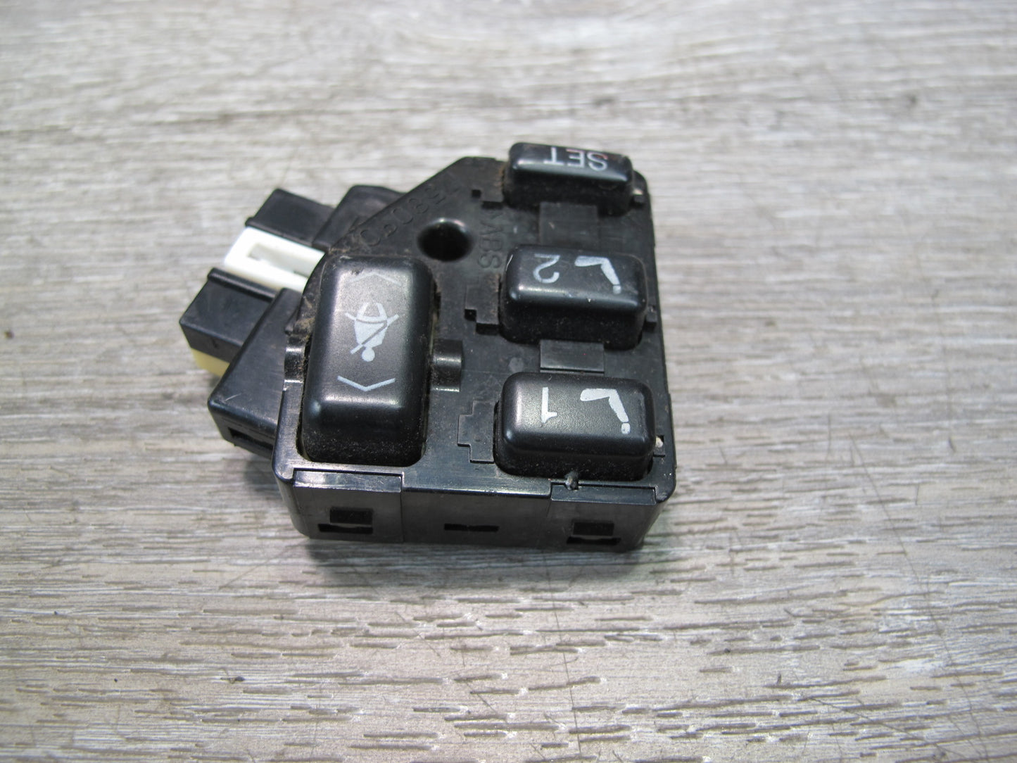 95-97 Lexus LS400 UCF20L Front Left Driver Seat Memory Control Switch OEM