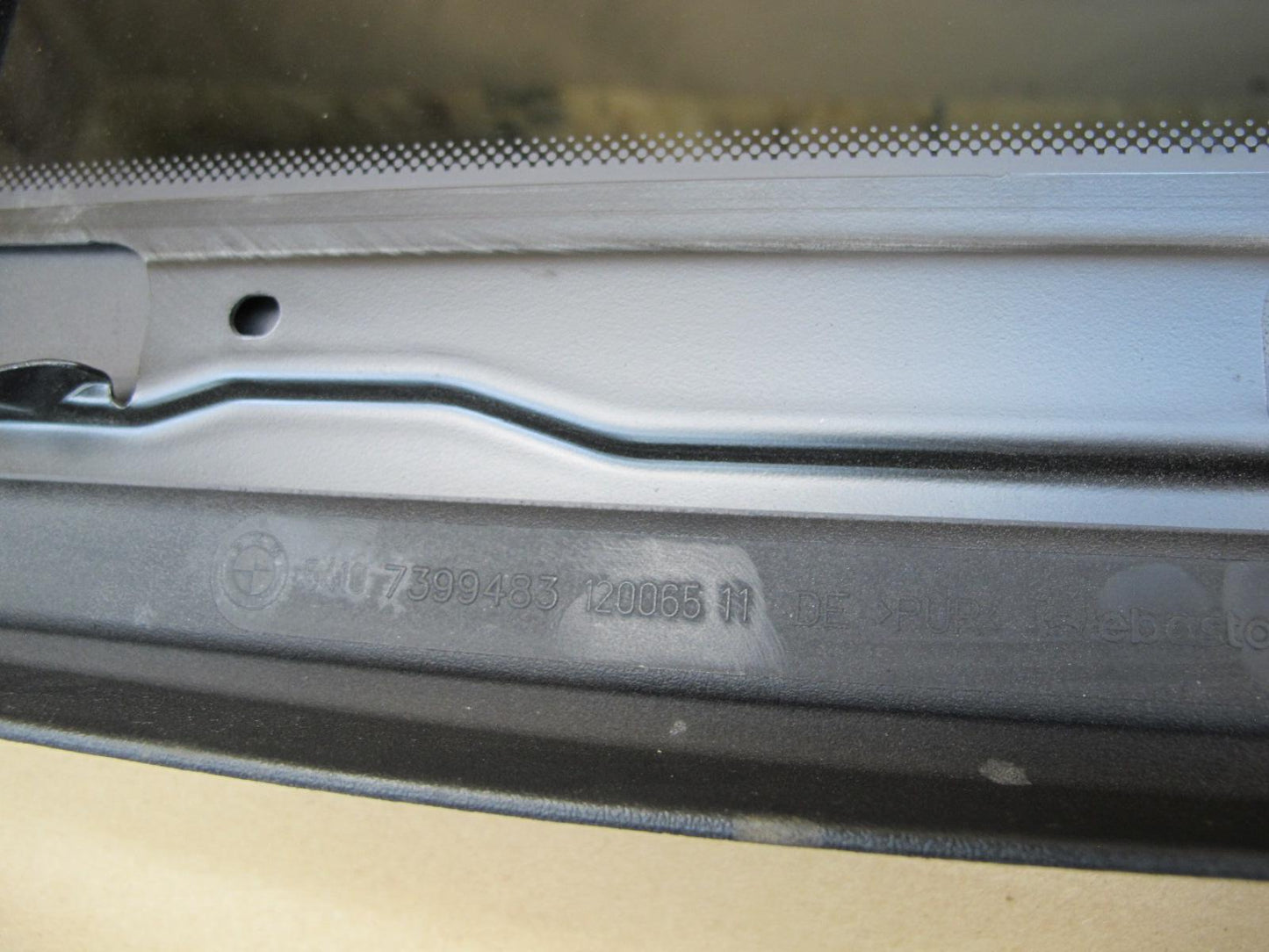 11-16 BMW F10 5-SERIES Sunroof Moon Roof Glass Window Panel 7399483 OEM