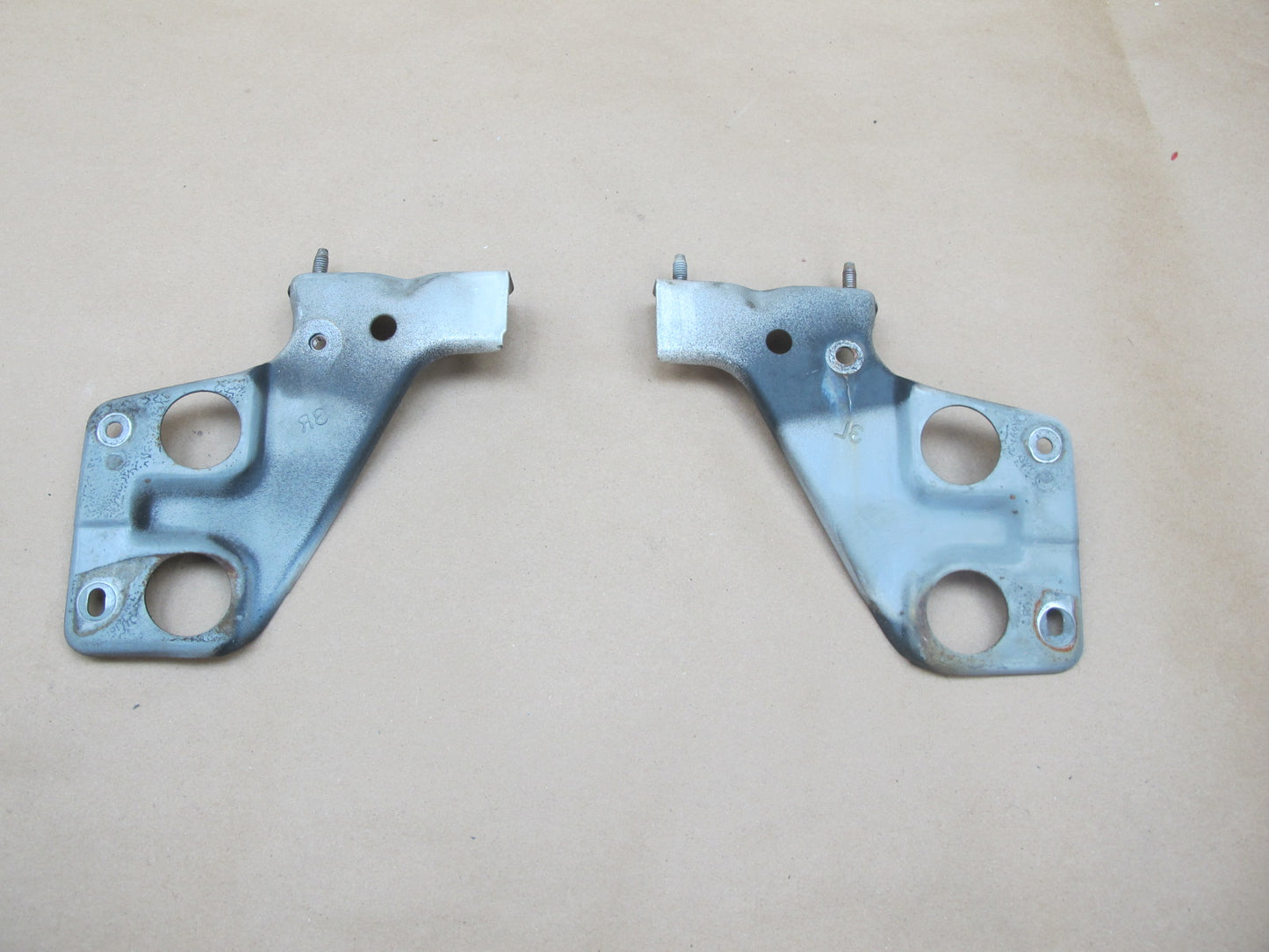 92-96 Toyota Cresta JZX90 Front Bumper Headlight Upper Reinforcement Sub Bar