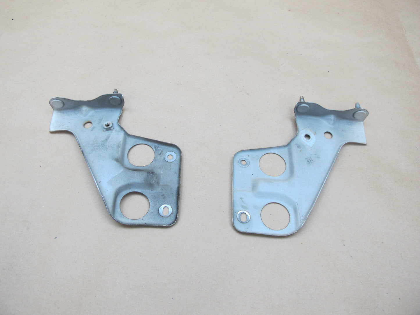92-96 Toyota Cresta JZX90 Front Bumper Headlight Upper Reinforcement Sub Bar