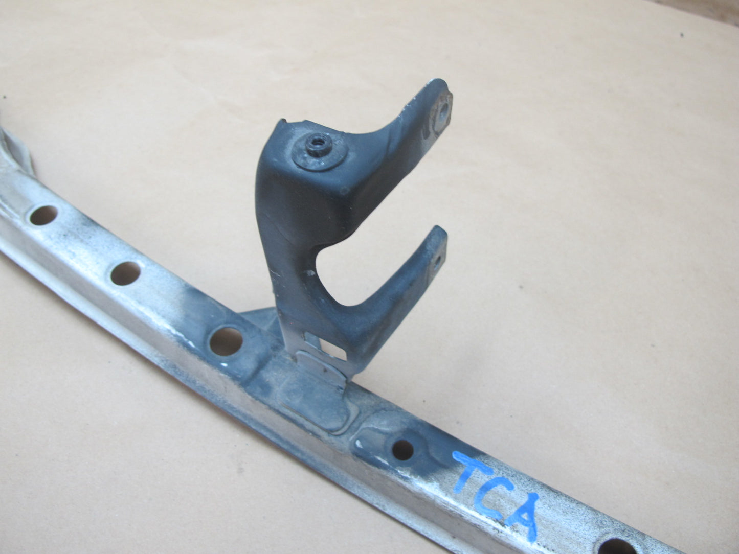 92-96 Toyota Cresta JZX90 Front Bumper Headlight Upper Reinforcement Sub Bar