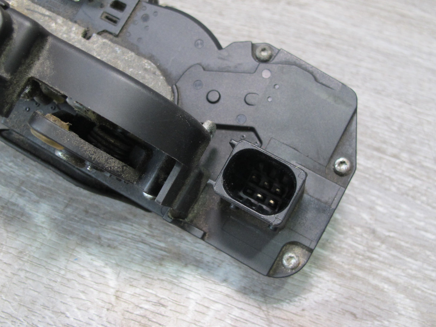 2008-2009 Hummer H2 Rear Right Passenger Side Door Lock Latch Actuator
