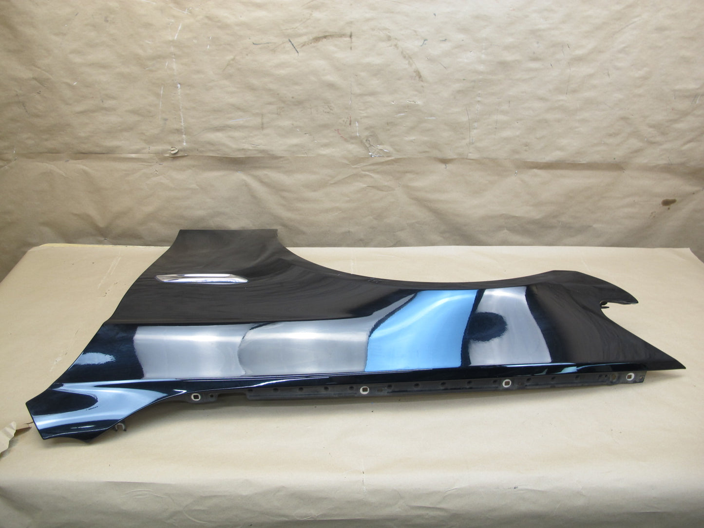 11-16 BMW F10 5-SERIES Front Left Fender Shell Panel Cover Black OEM