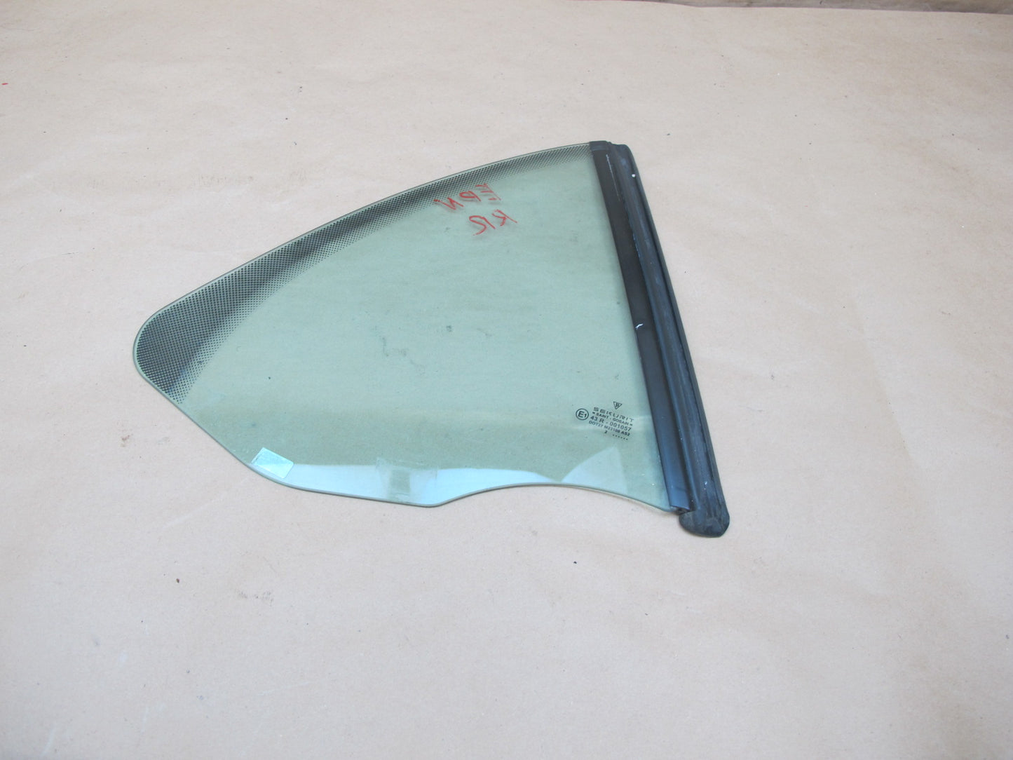 1999-2005 Porsche 911 996 Convertible Rear Right Pass Side Quarter Window Glass
