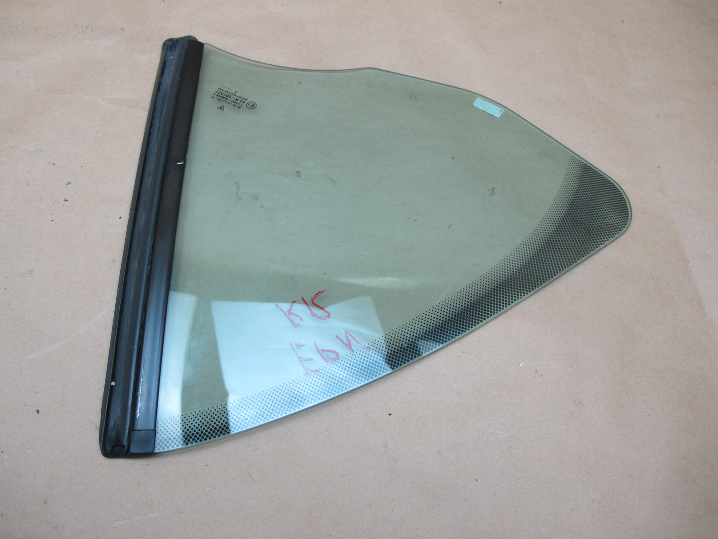 1999-2005 Porsche 911 996 Convertible Rear Right Pass Side Quarter Window Glass