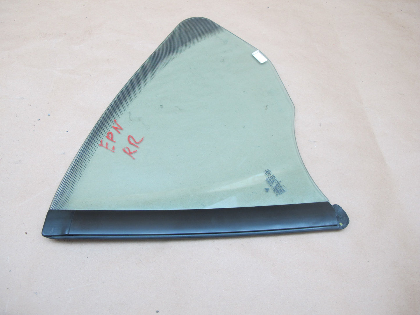 1999-2005 Porsche 911 996 Convertible Rear Right Pass Side Quarter Window Glass