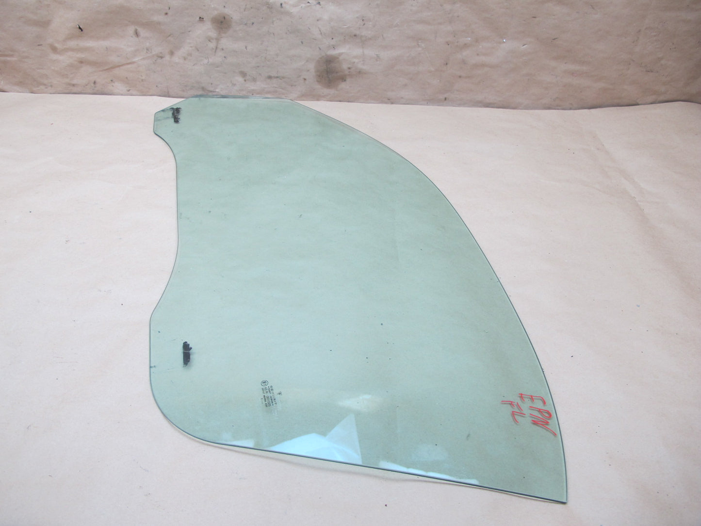 1999-2005 Porsche 911 996 Convertible Front Left Driver Side Door Window Glass