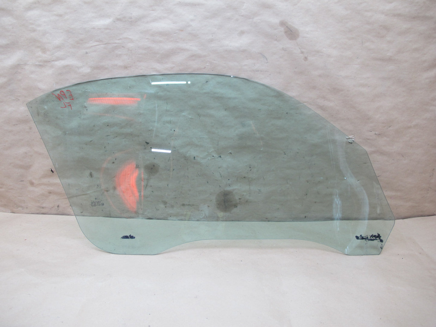 1999-2005 Porsche 911 996 Convertible Front Left Driver Side Door Window Glass