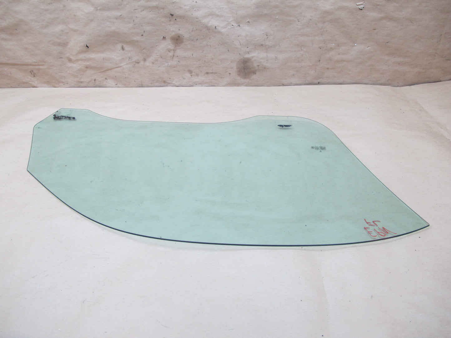1999-2005 Porsche 911 996 Convertible Front Left Driver Side Door Window Glass