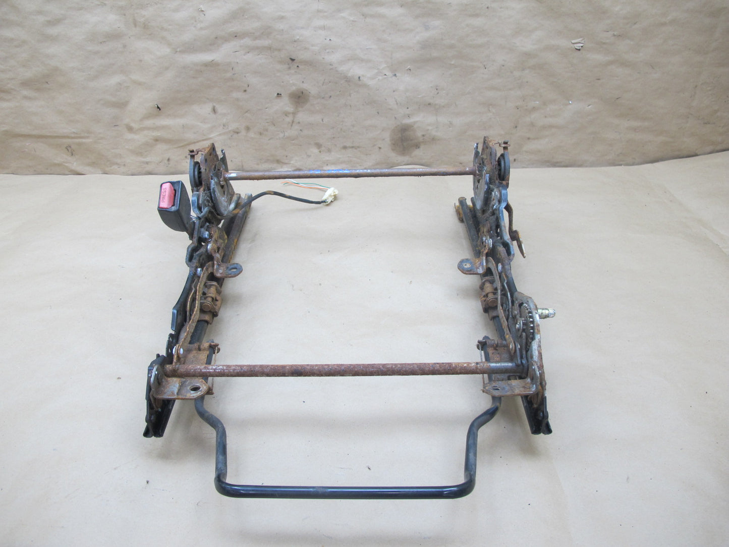 03-05 Toyota MR2 Spyder ZZW30L Left Driver Seat Lower Frame Track Rail OEM