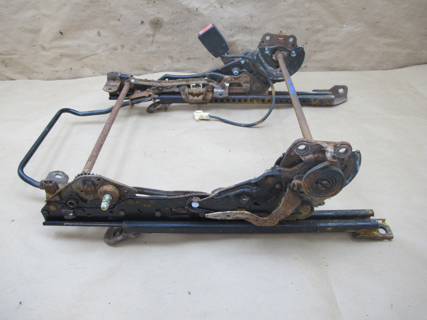 03-05 Toyota MR2 Spyder ZZW30L Left Driver Seat Lower Frame Track Rail OEM