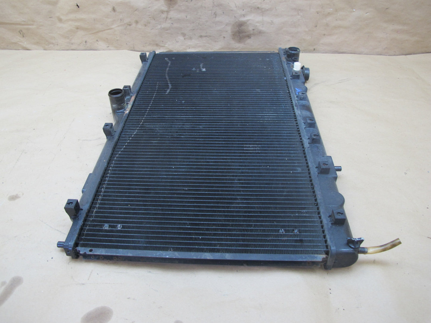 92-93 Dodge Stealth 3000GT M/T Non-turbo Engine Cooling Radiator OEM