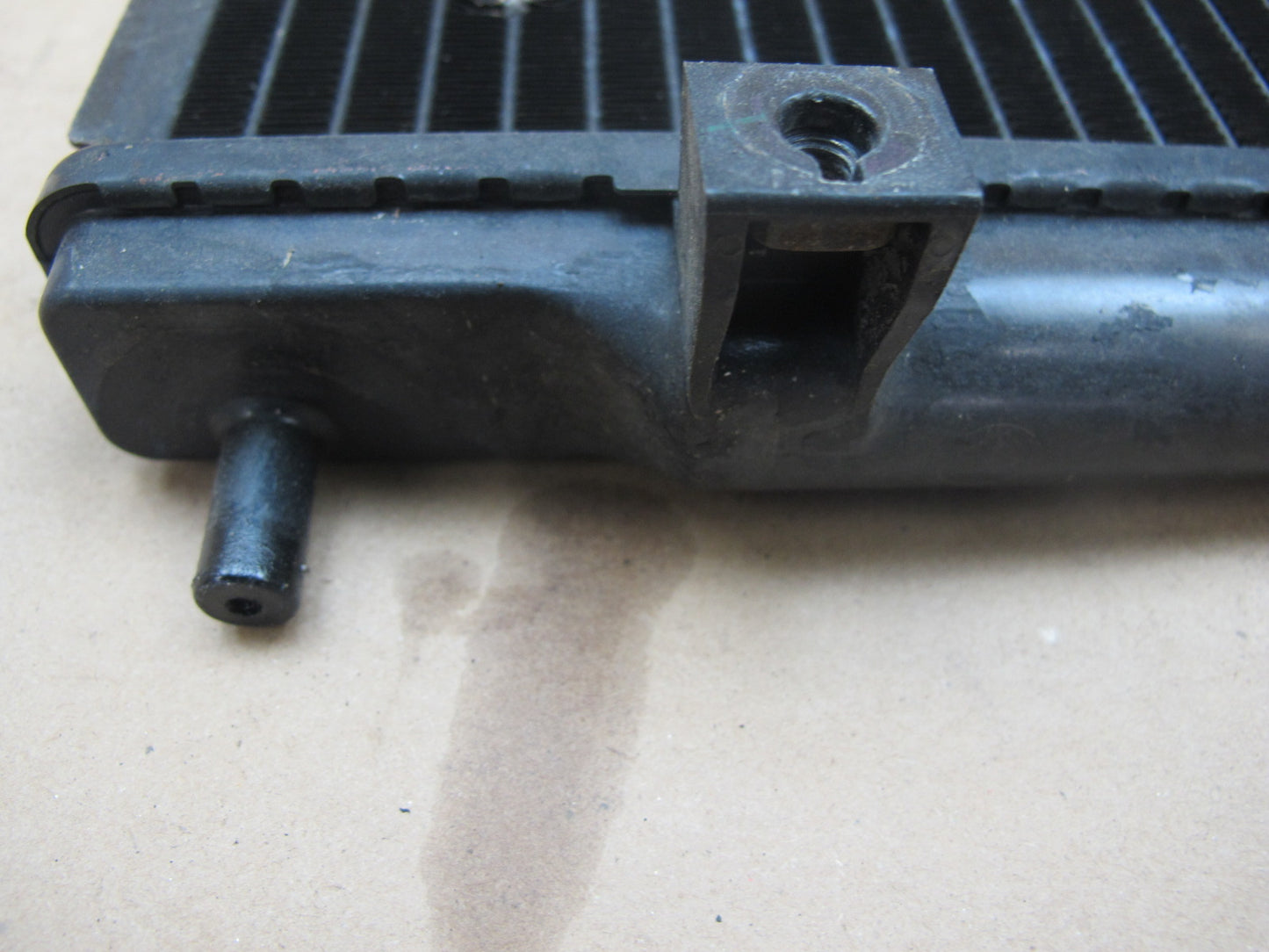 92-93 Dodge Stealth 3000GT M/T Non-turbo Engine Cooling Radiator OEM