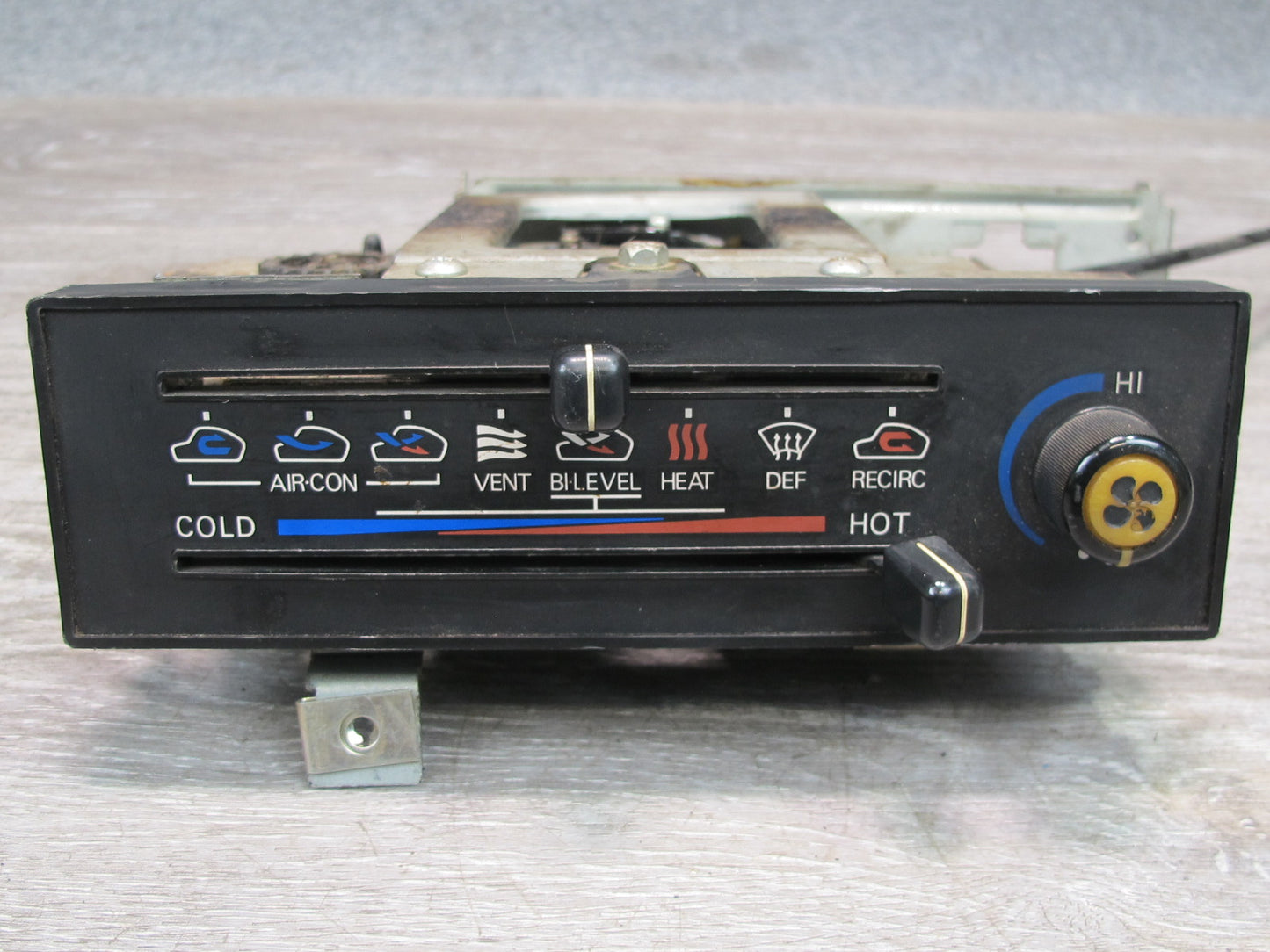79-83 Datsun Nissan 280ZX S130 Hvac AC Air Condition Climate Control Panel OEM