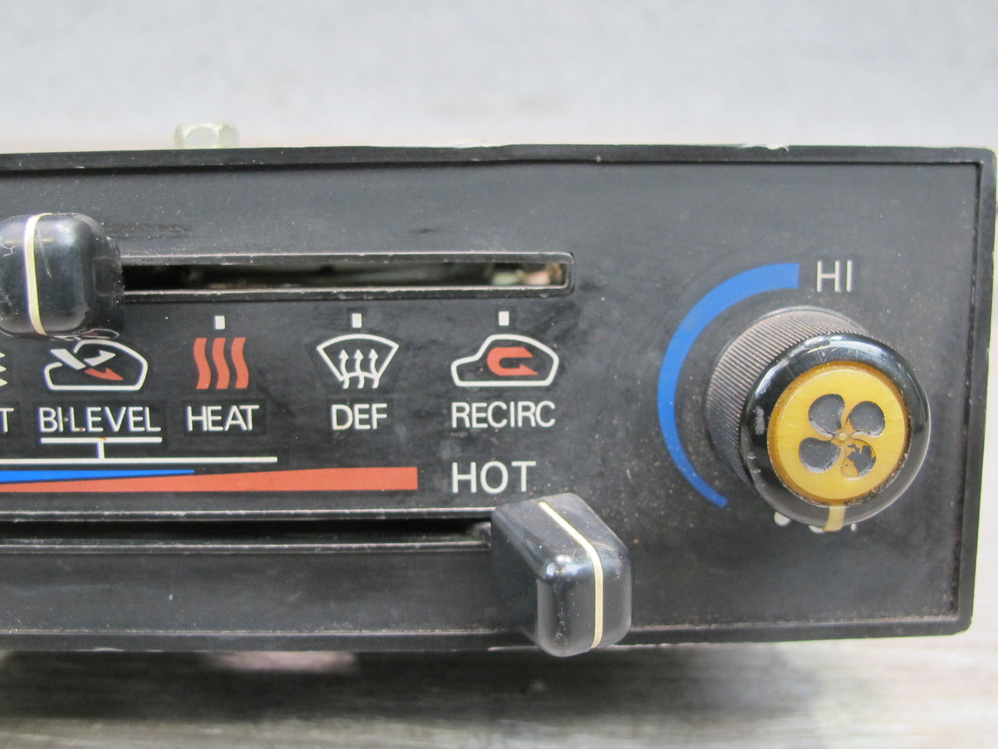 79-83 Datsun Nissan 280ZX S130 Hvac AC Air Condition Climate Control Panel OEM