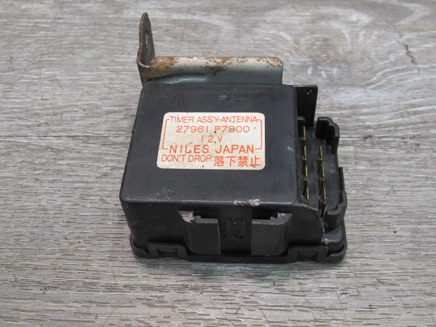 80-83 Datsun Nissan 280ZX S130 2+0 Automatic Antenna Timer Module Relay OEM