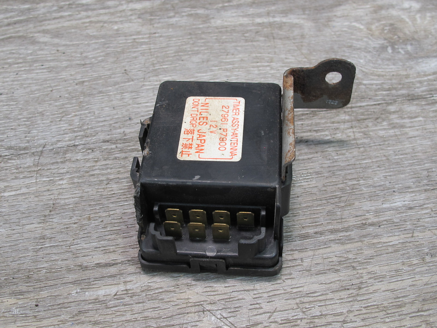 80-83 Datsun Nissan 280ZX S130 2+0 Automatic Antenna Timer Module Relay OEM