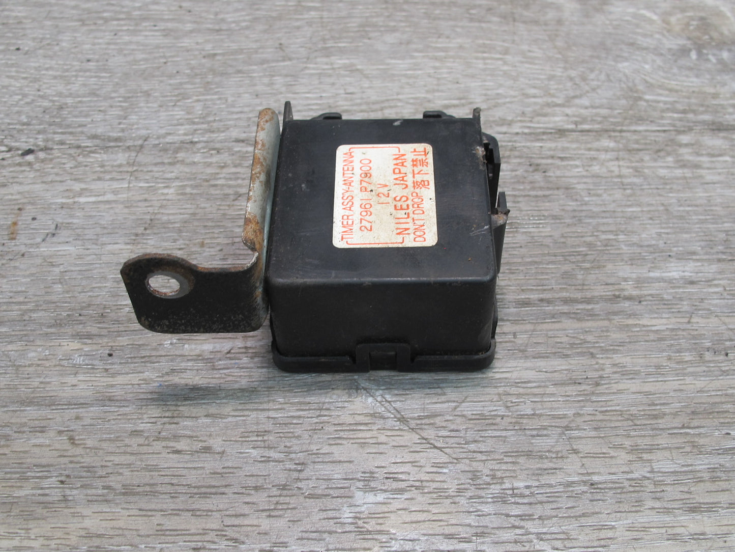 80-83 Datsun Nissan 280ZX S130 2+0 Automatic Antenna Timer Module Relay OEM