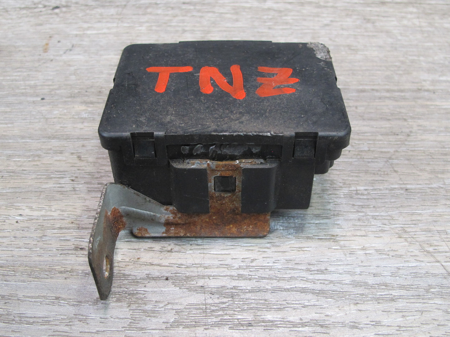 80-83 Datsun Nissan 280ZX S130 2+0 Automatic Antenna Timer Module Relay OEM