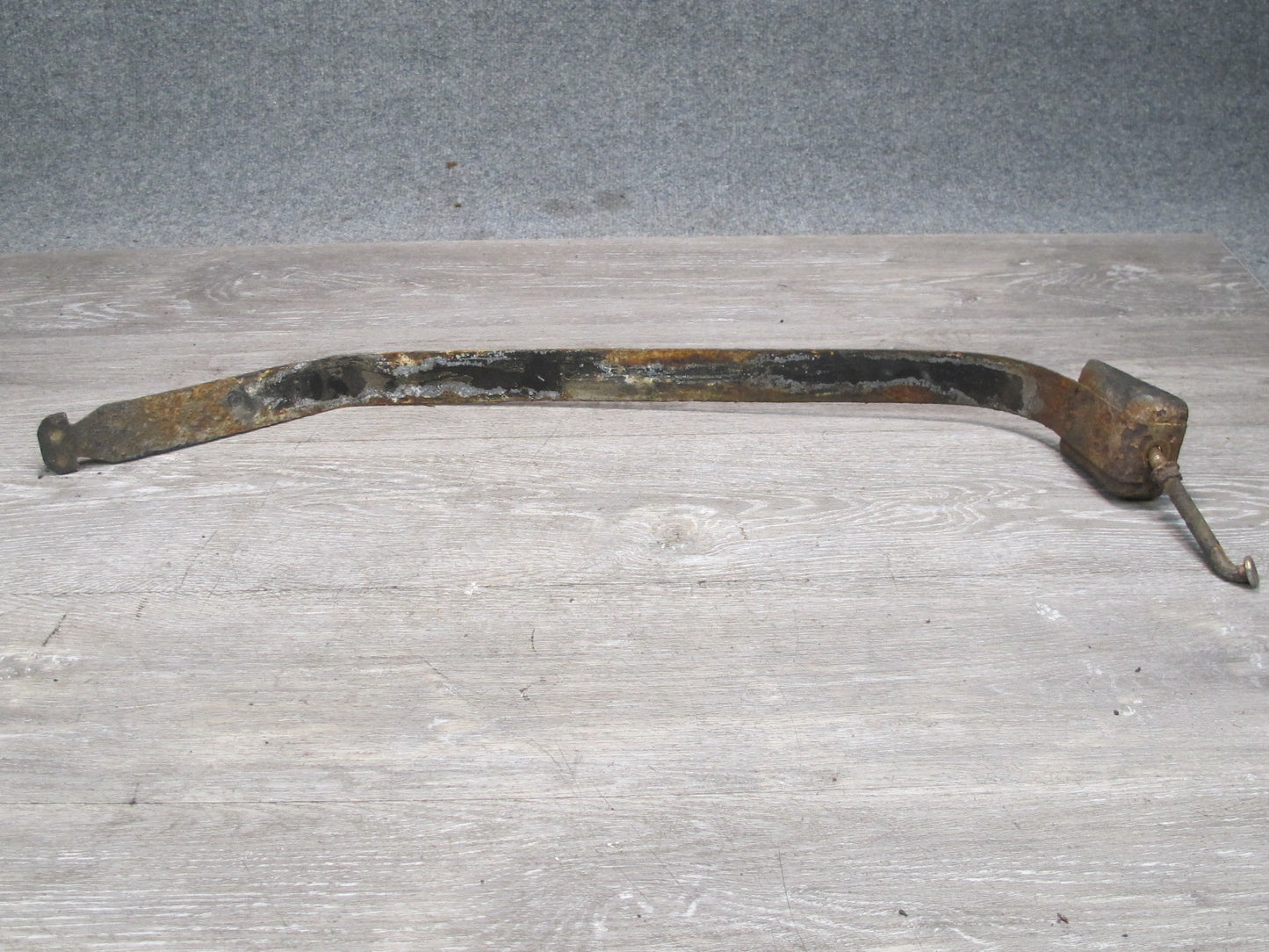 79-83 Datsun Nissan 280ZX S130 Set of 2 Fuel Gas Tank Strap Mount Bracket OEM