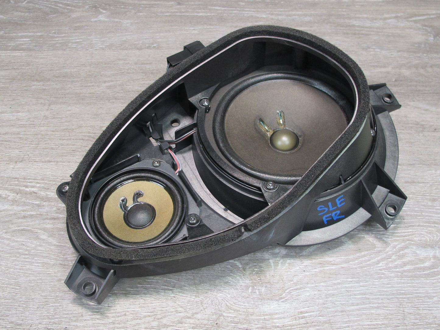 03-08 Mercedes R230 Sl-class Set of 5 Bose Speaker Subwoofer Set OEM