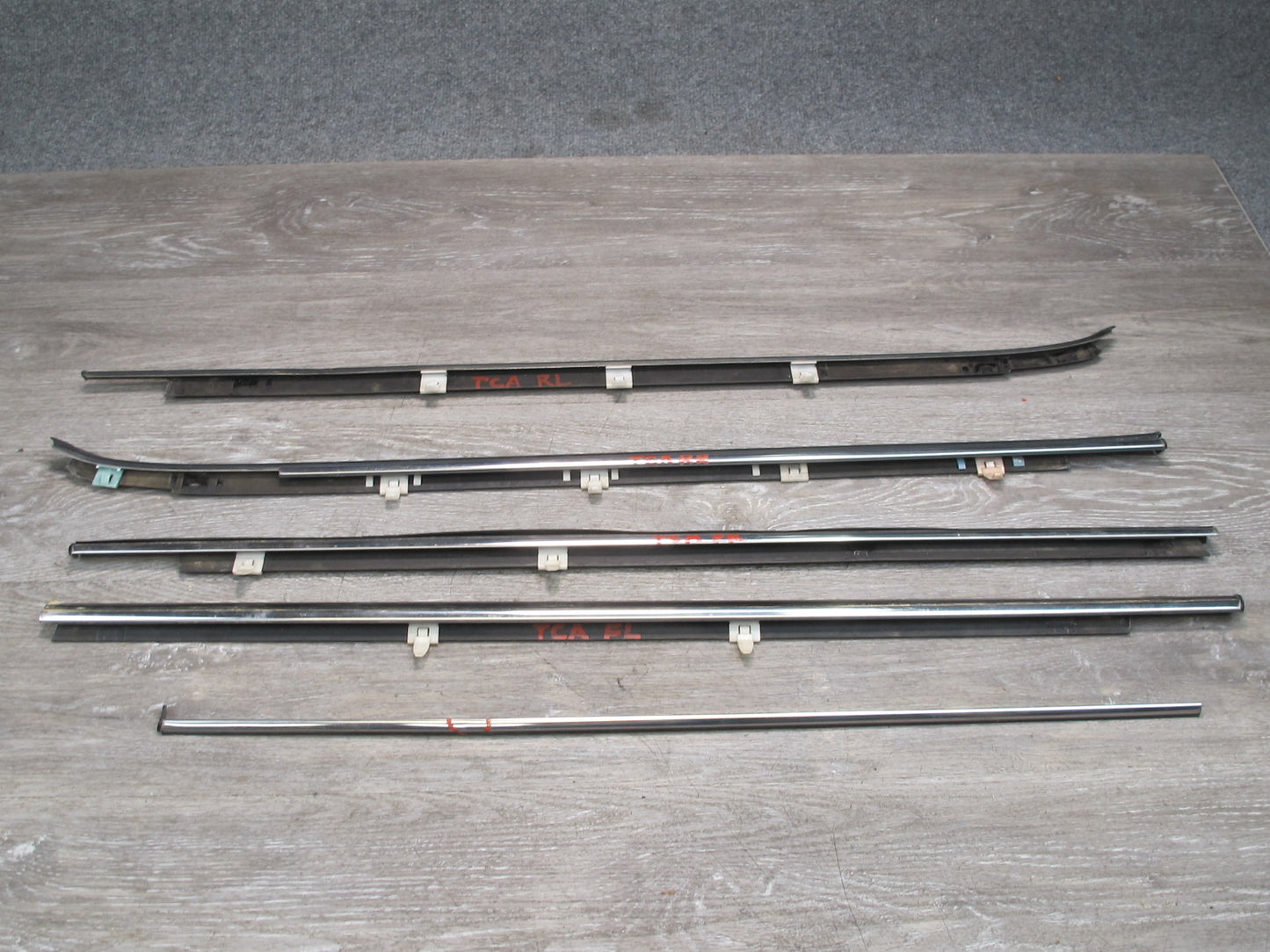 92-96 Toyota Cresta MARK2 JZX90 Door Window Chrome Weatherstrip Molding Set