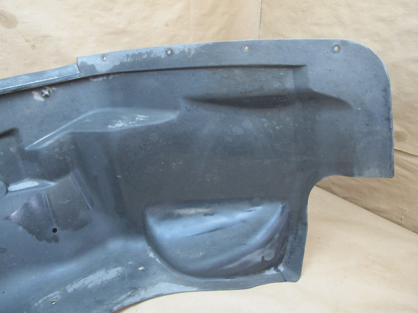 2003-2009 Hummer H2 Front Left Wheel Fender Liner Splash Guard Shield 15176641