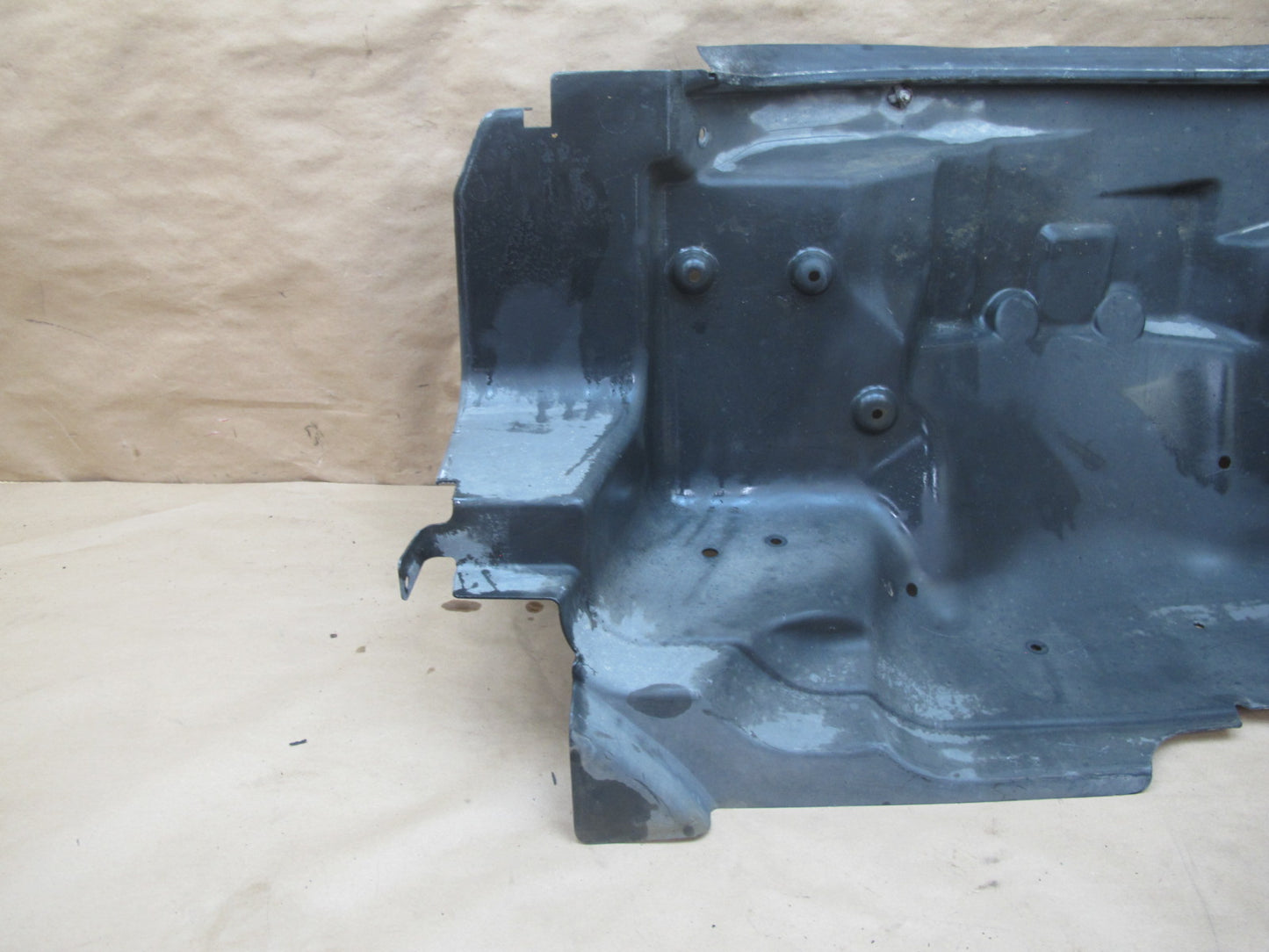2003-2009 Hummer H2 Front Left Wheel Fender Liner Splash Guard Shield 15176641