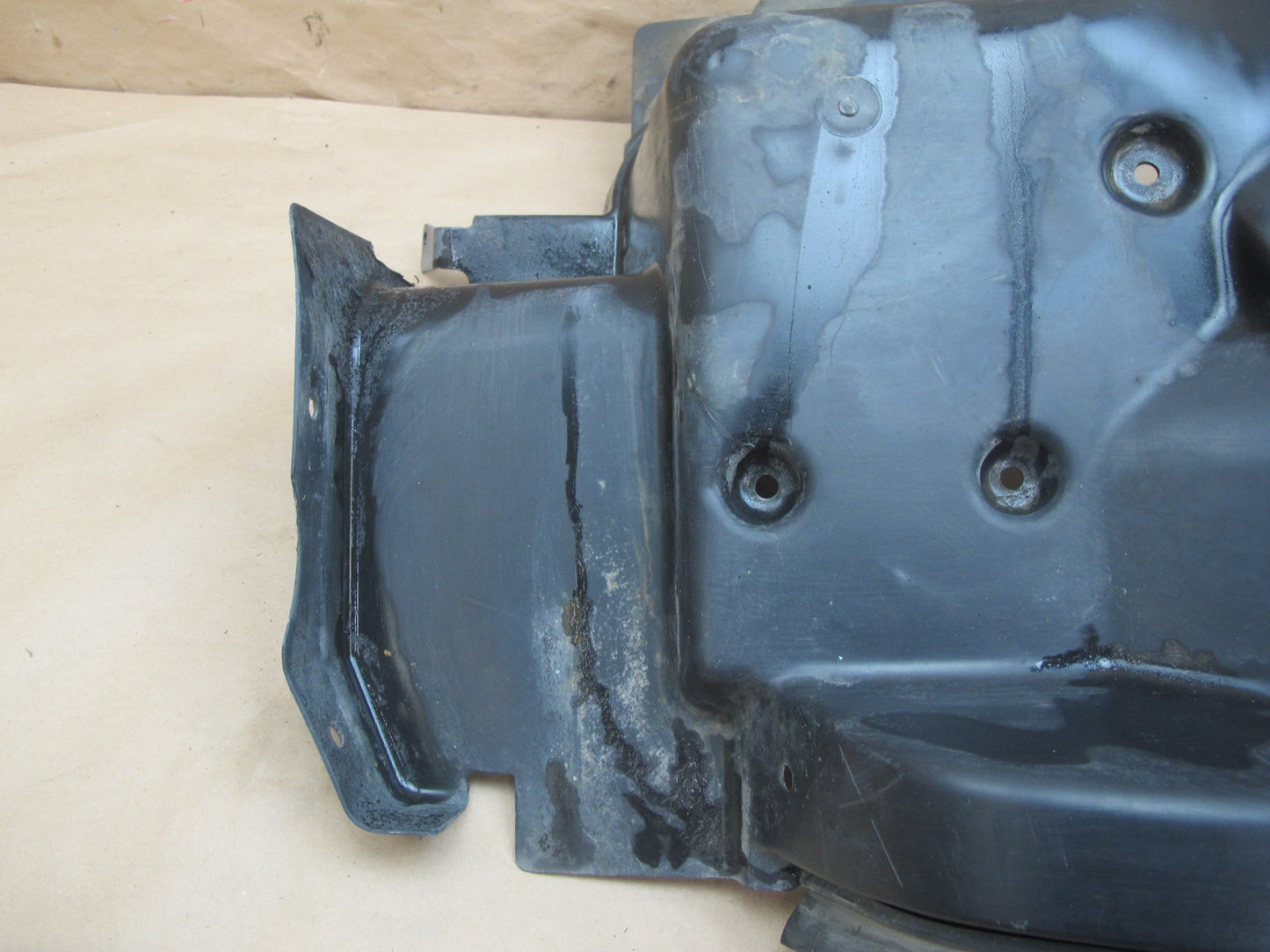 2003-2009 Hummer H2 Front Left Wheel Fender Liner Splash Guard Shield 15176641