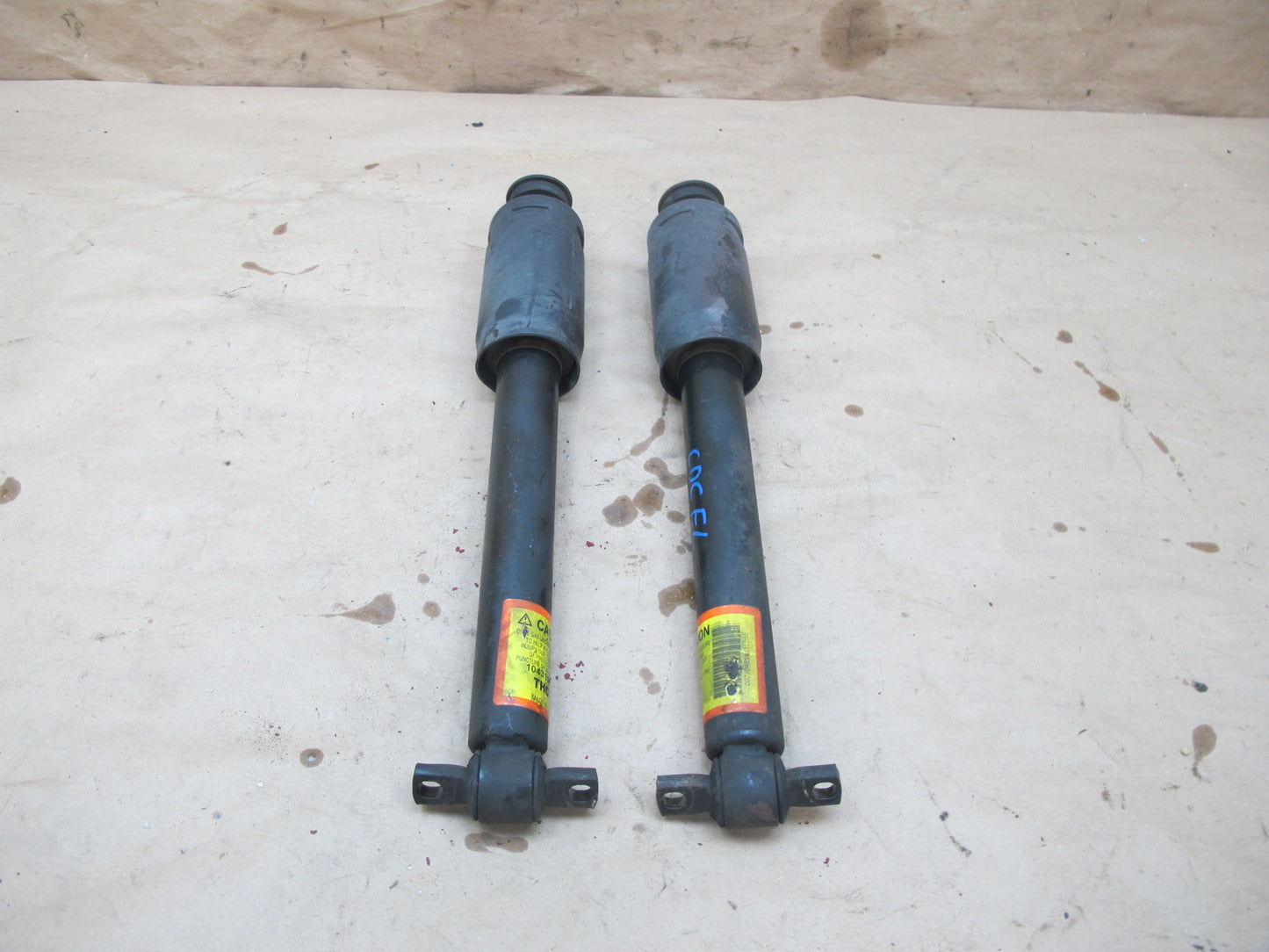 97-04 Chevrolet Corvette C5 Set of 2 Front Left Right Strut Shock Absorber OEM