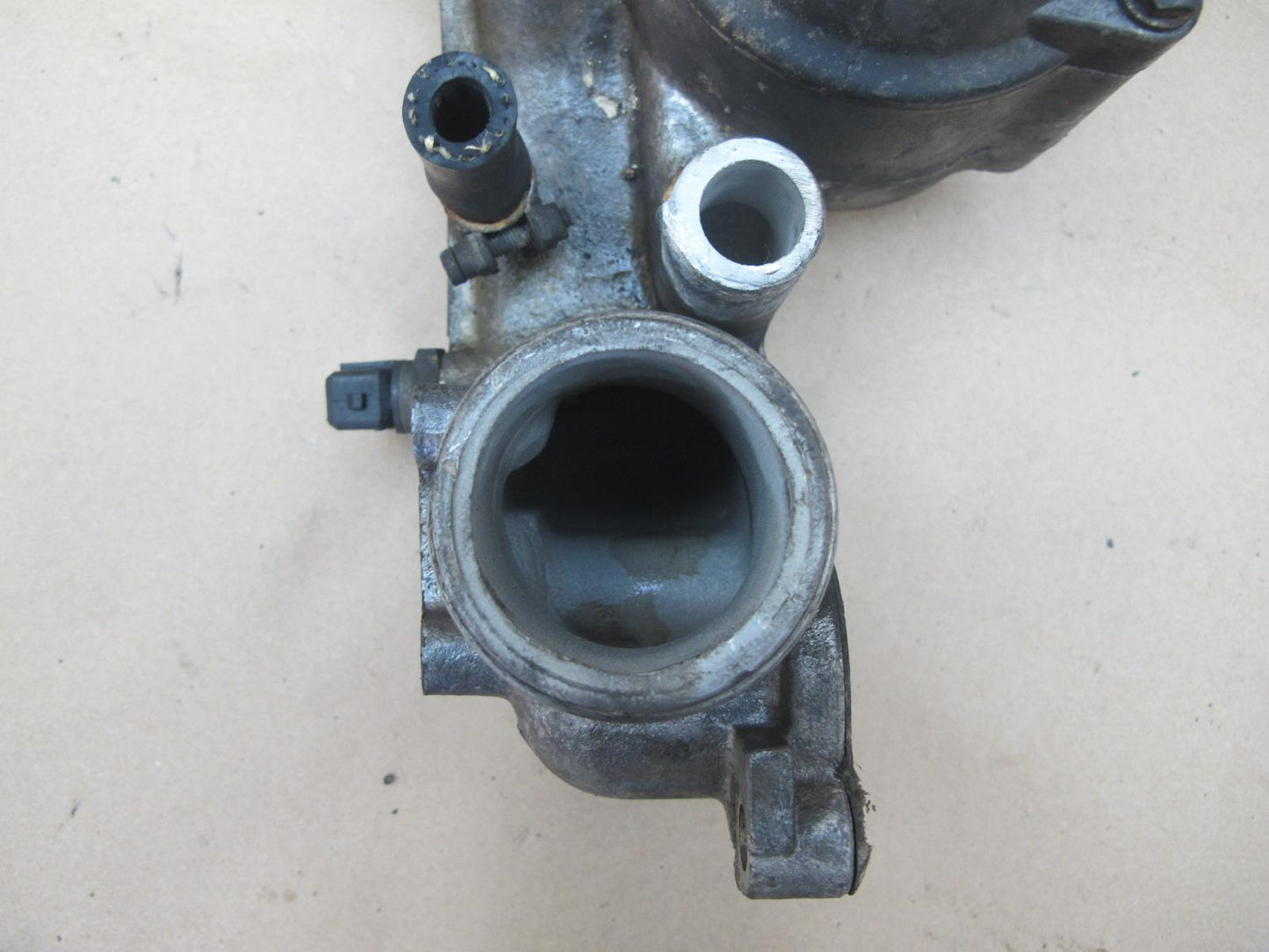 1987-1991 Porsche 928 S4 5.0L V8 Engine Coolant Thermostat Housing Assembly