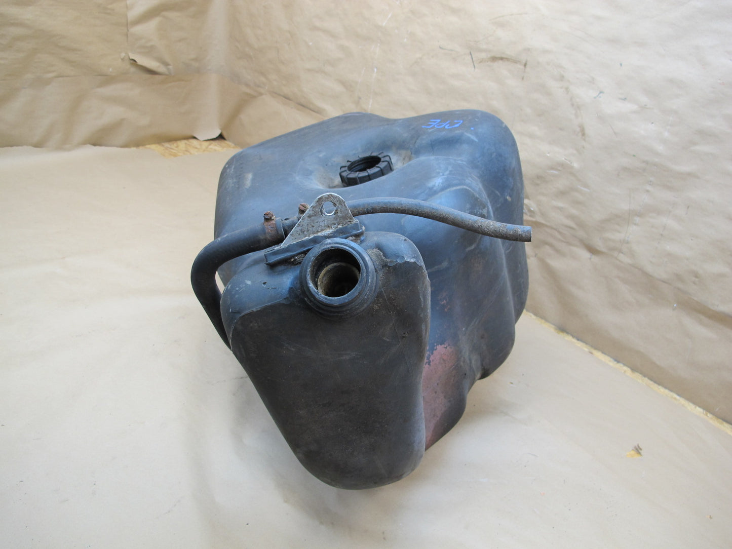 1984-1995 Porsche 928 S4 Fuel Gas Tank Unit 92820100305/06