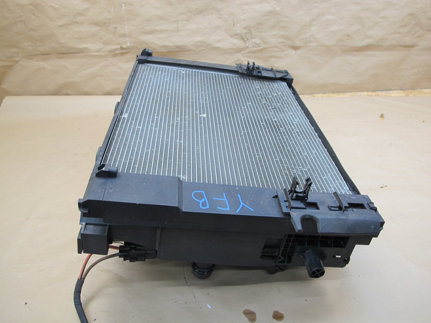 12-15 BMW F10 528iX AWD N20 Engine Radiator Fan A/C Condenser Oil Cooler OEM