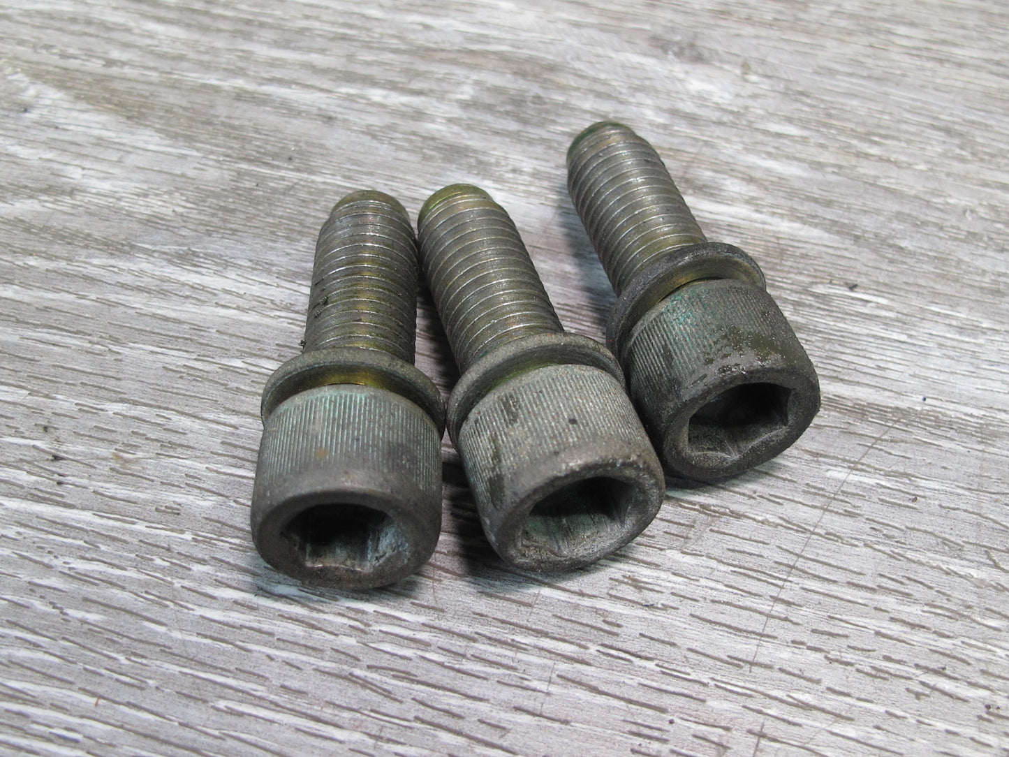 92-96 Toyota Cresta MARK2 JZX90 Rear Axle Differential Bolt Strap Set OEM