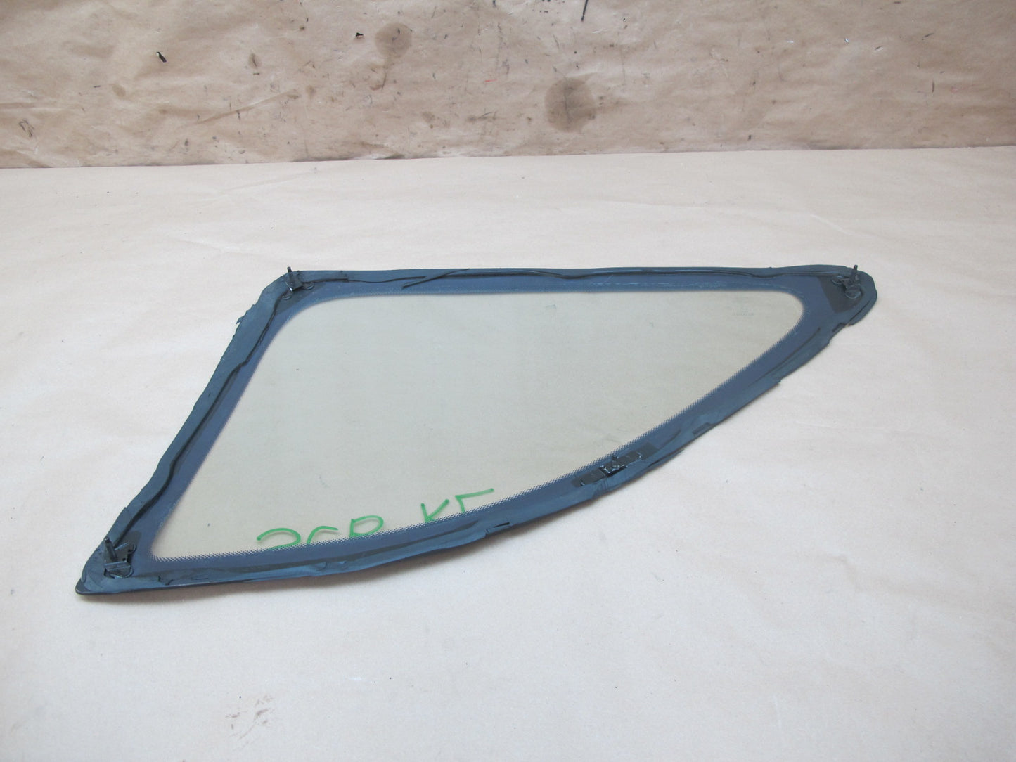92-96 Lexus UZZ30L SC300 SC400 Rear Left Quarter Glass Window OEM