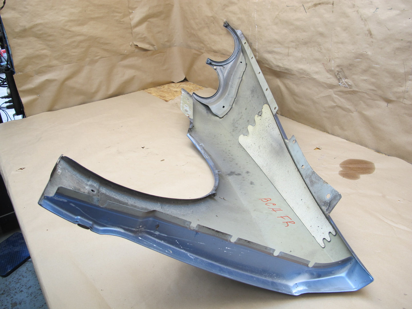 06-12 Bentley Continental Flying Spur Front Right Fender Shell Cover Panel