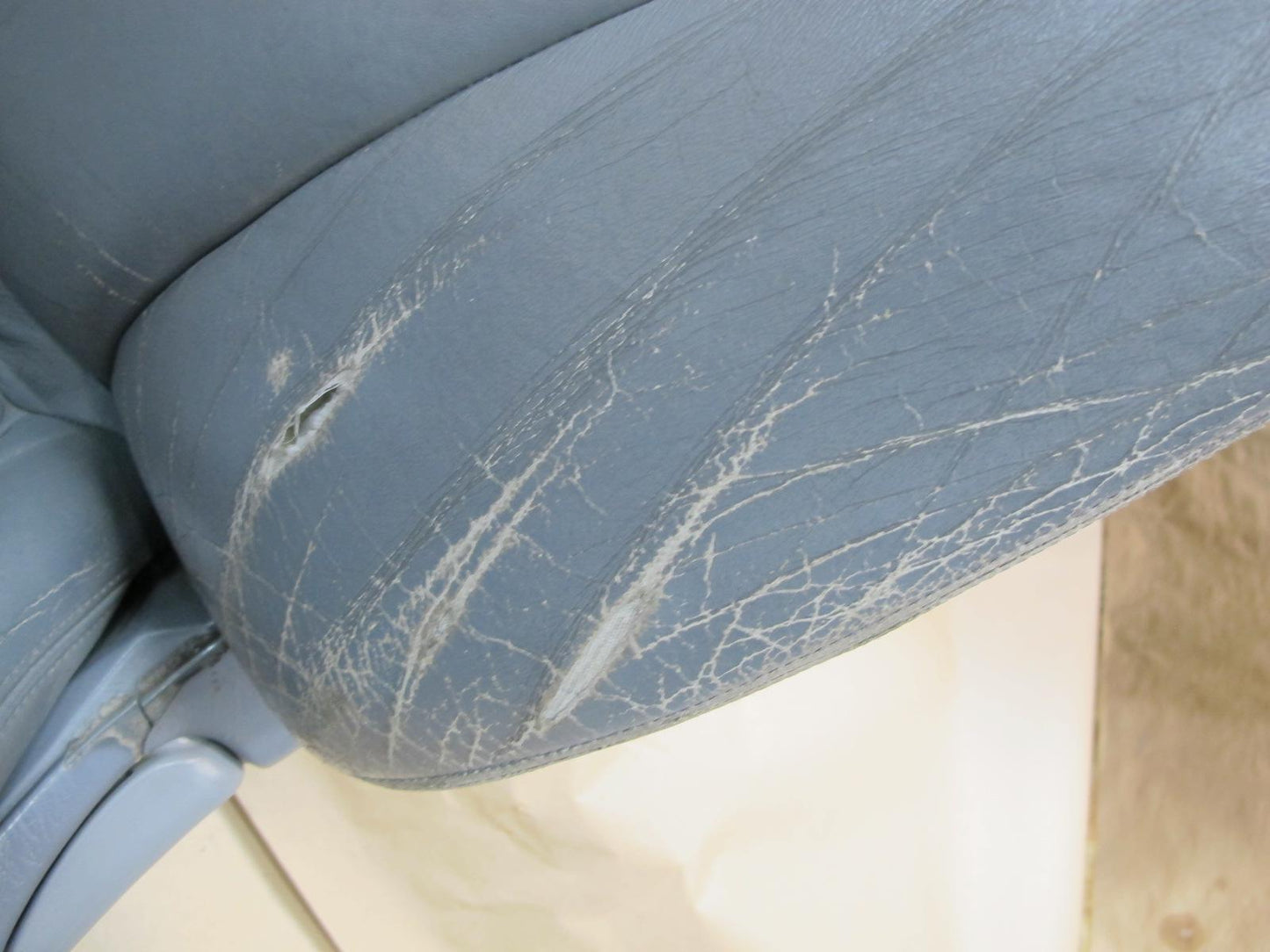 92-94 Lexus Lexus SC300 SC400 UZZ30L Front & Rear Leather Seat Set Gray OEM