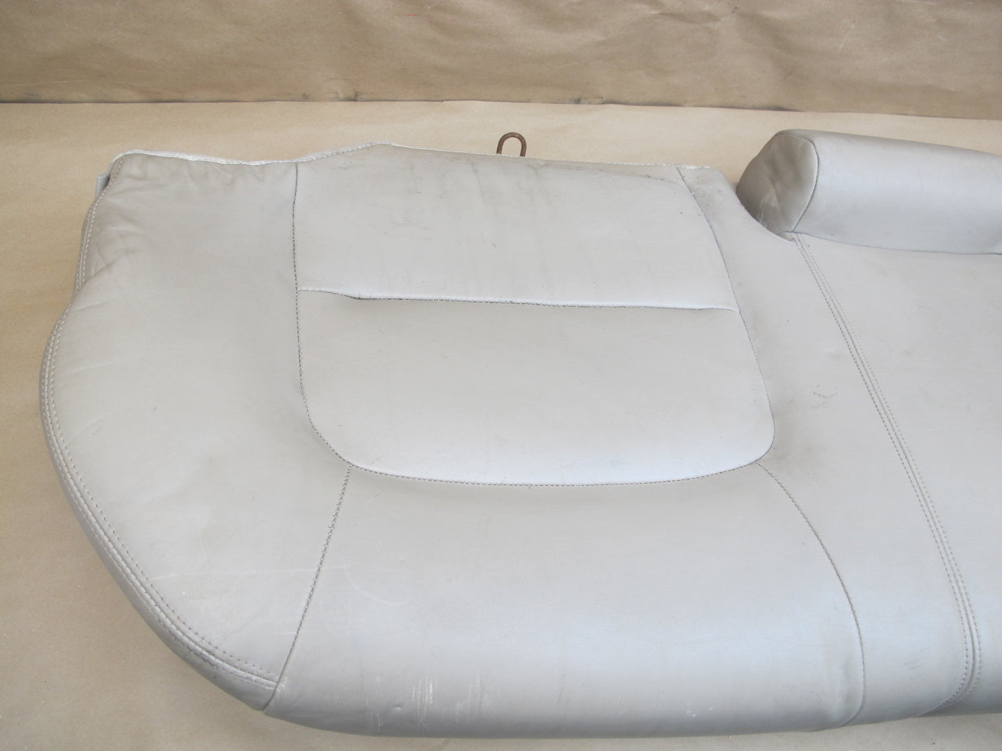 95-97 Lexus LS400 UCF20L Rear Lower Seat Cushion Leather Ivory OEM