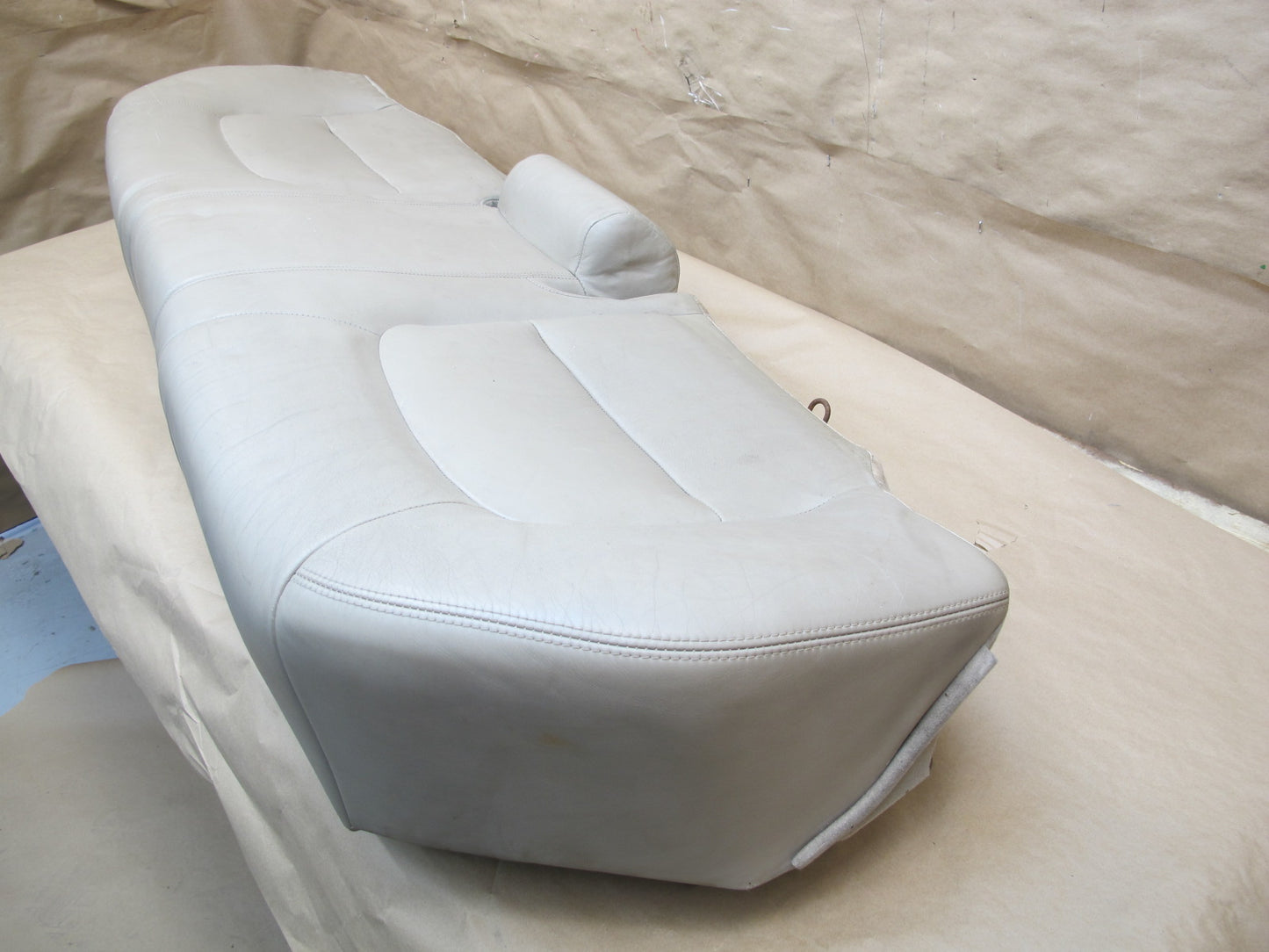 95-97 Lexus LS400 UCF20L Rear Lower Seat Cushion Leather Ivory OEM