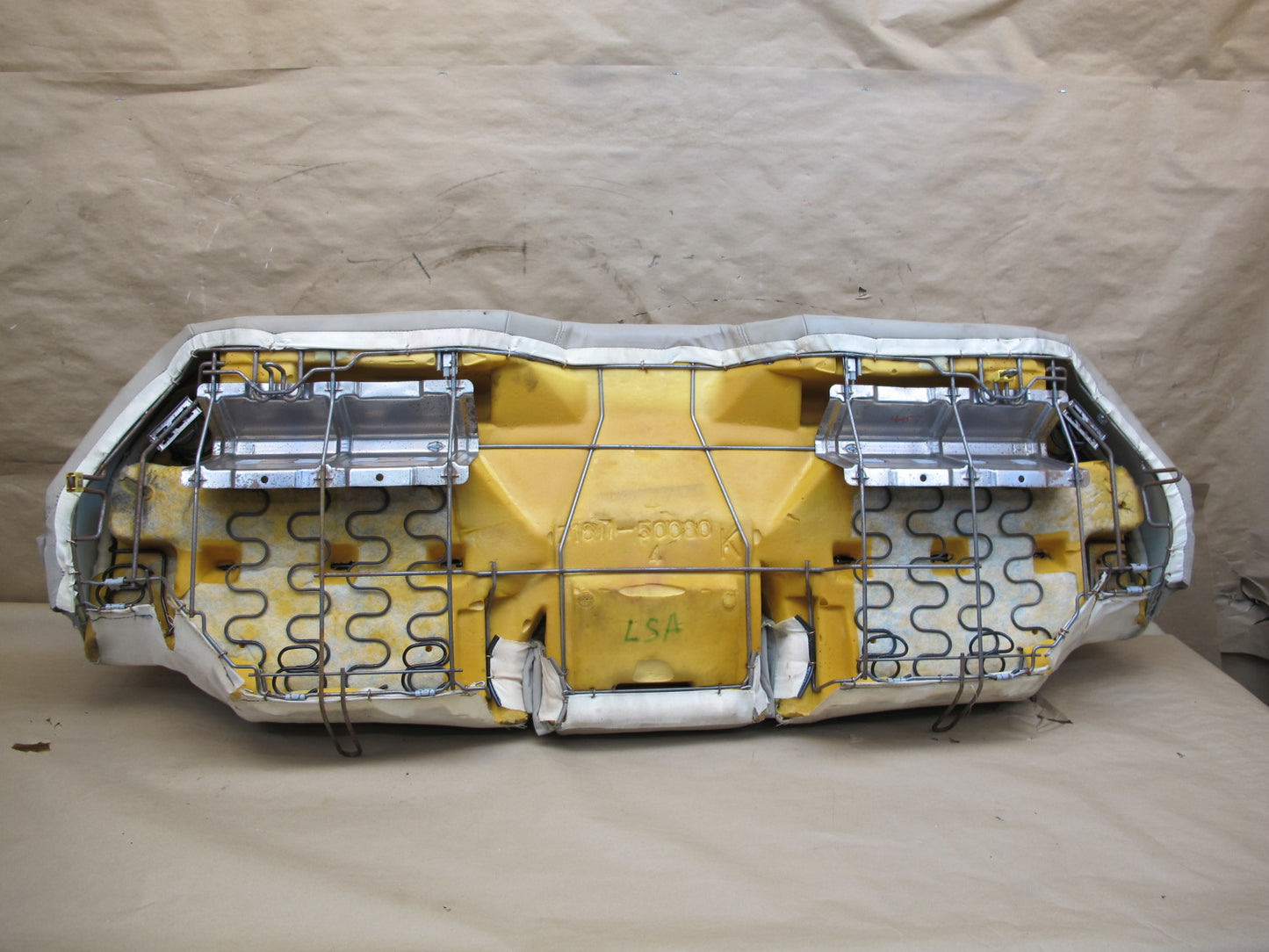 95-97 Lexus LS400 UCF20L Rear Lower Seat Cushion Leather Ivory OEM