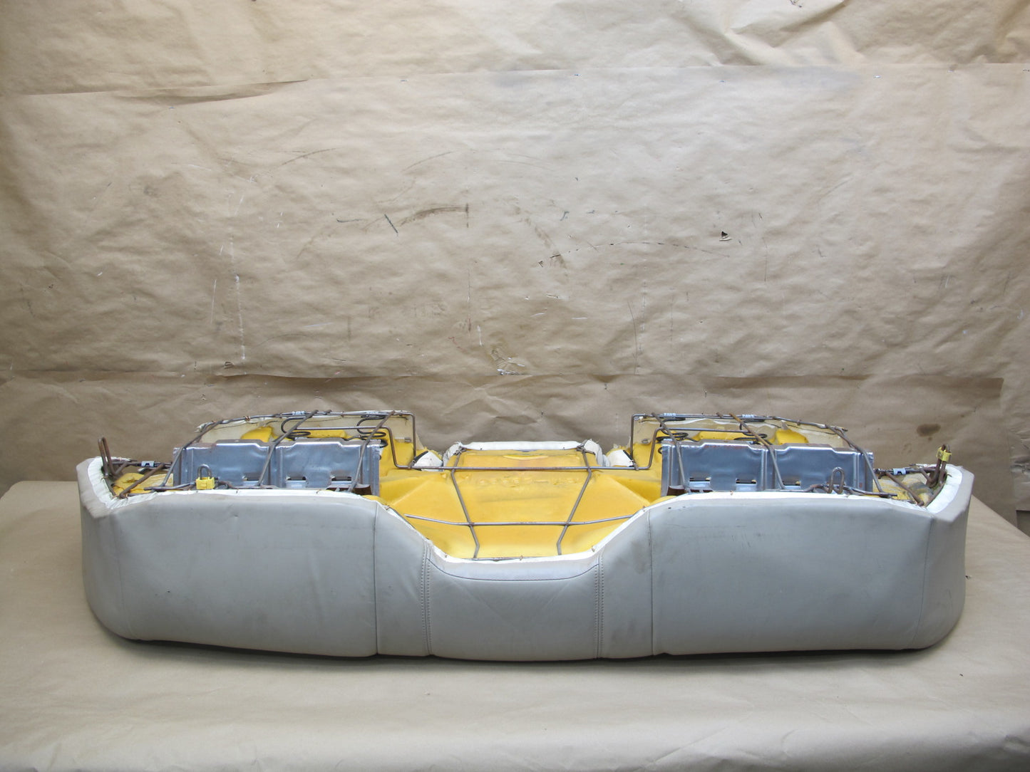 95-97 Lexus LS400 UCF20L Rear Lower Seat Cushion Leather Ivory OEM