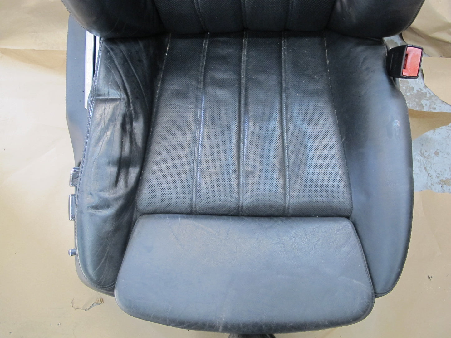 06-08 Bentley Continental Flying Spur Heat Vent Front & Rear Leather Seat Set