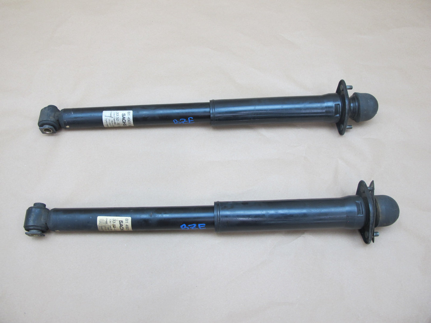 01-02 BMW E36/7 Z3 Roadster Set of 2 Rear Strut Shock Absorber OEM
