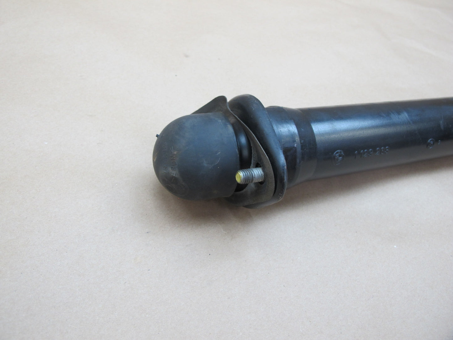 01-02 BMW E36/7 Z3 Roadster Set of 2 Rear Strut Shock Absorber OEM