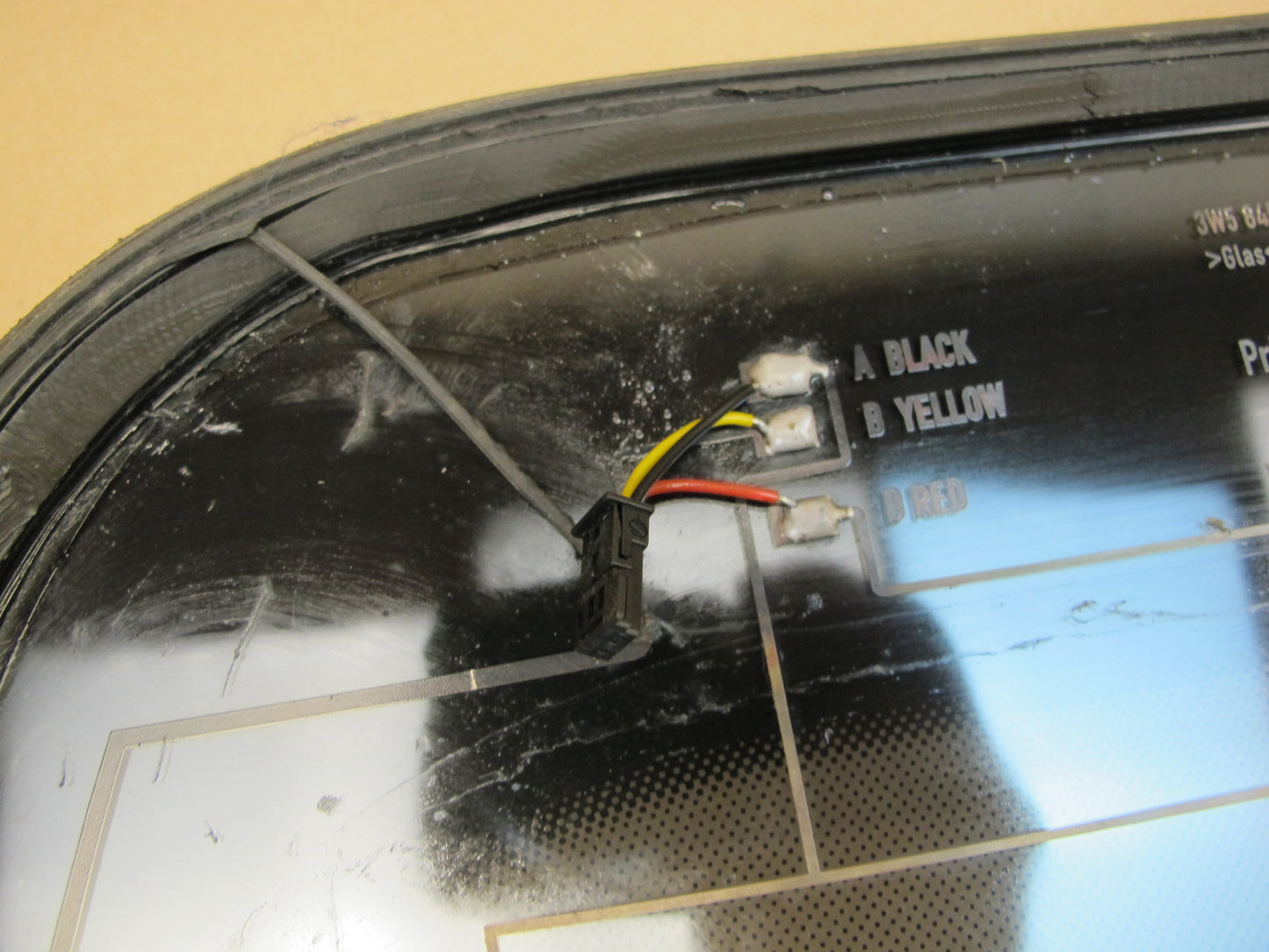 06-12 Bentley Continental Flying Spur Rear Heated Windshield Glass Window