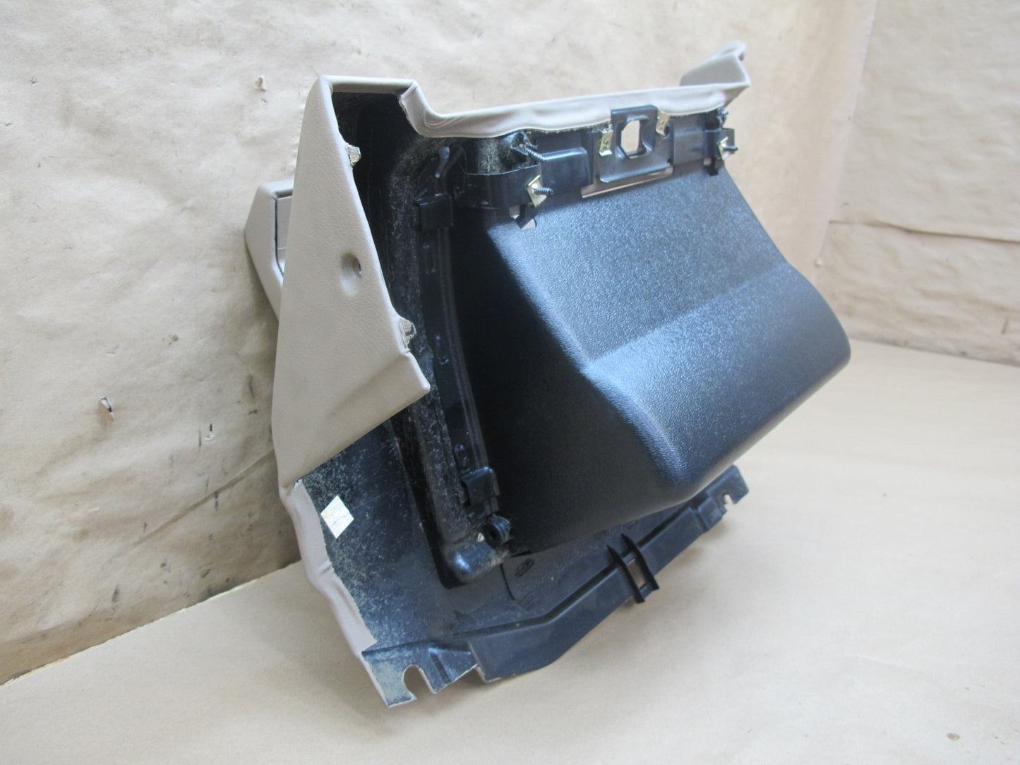 96-02 BMW E36/7 Z3 Dash Front Glove Box Compartment Storage Beige 8399612 OEM