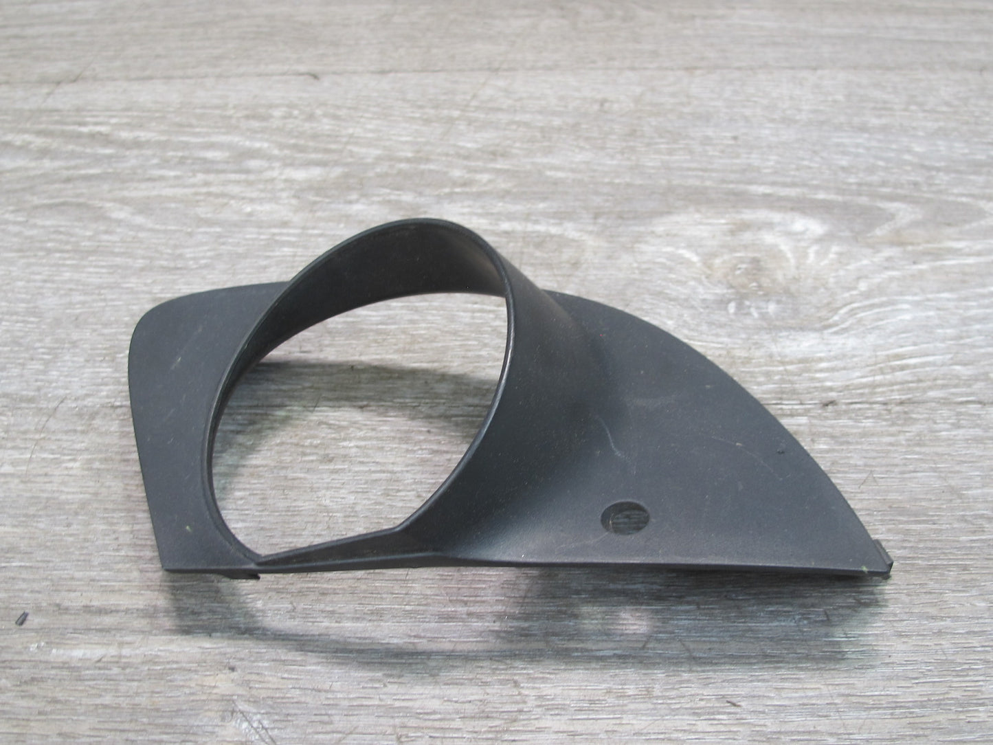 06-08 BMW E65 E66 E67 Set of 2 Front Bumper Fog Light Trim Bezel Bracket OEM