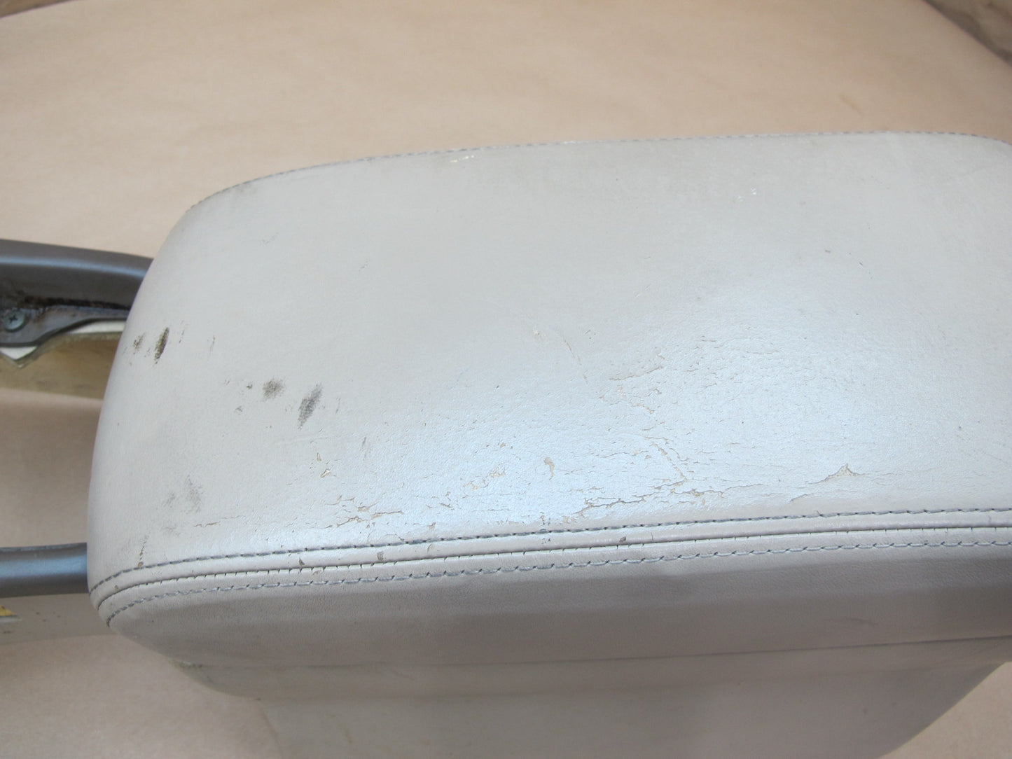 95-00 Lexus SC300 SC400 UZZ30 Center Console Trim Cover Panel w Armrest OEM