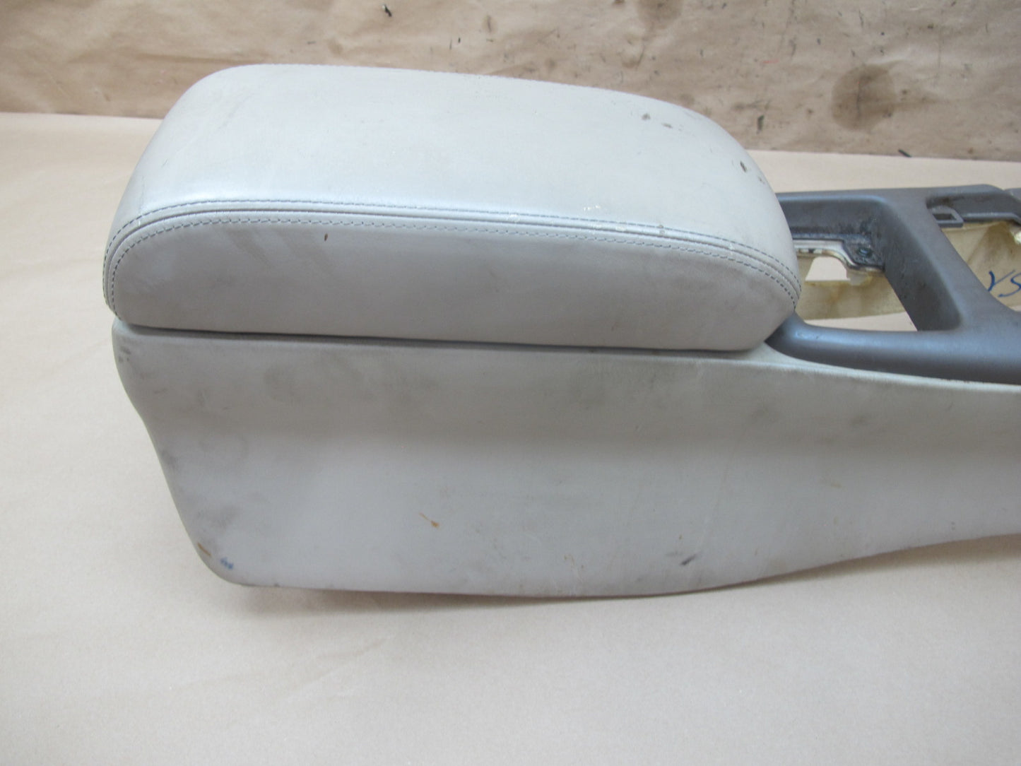 95-00 Lexus SC300 SC400 UZZ30 Center Console Trim Cover Panel w Armrest OEM