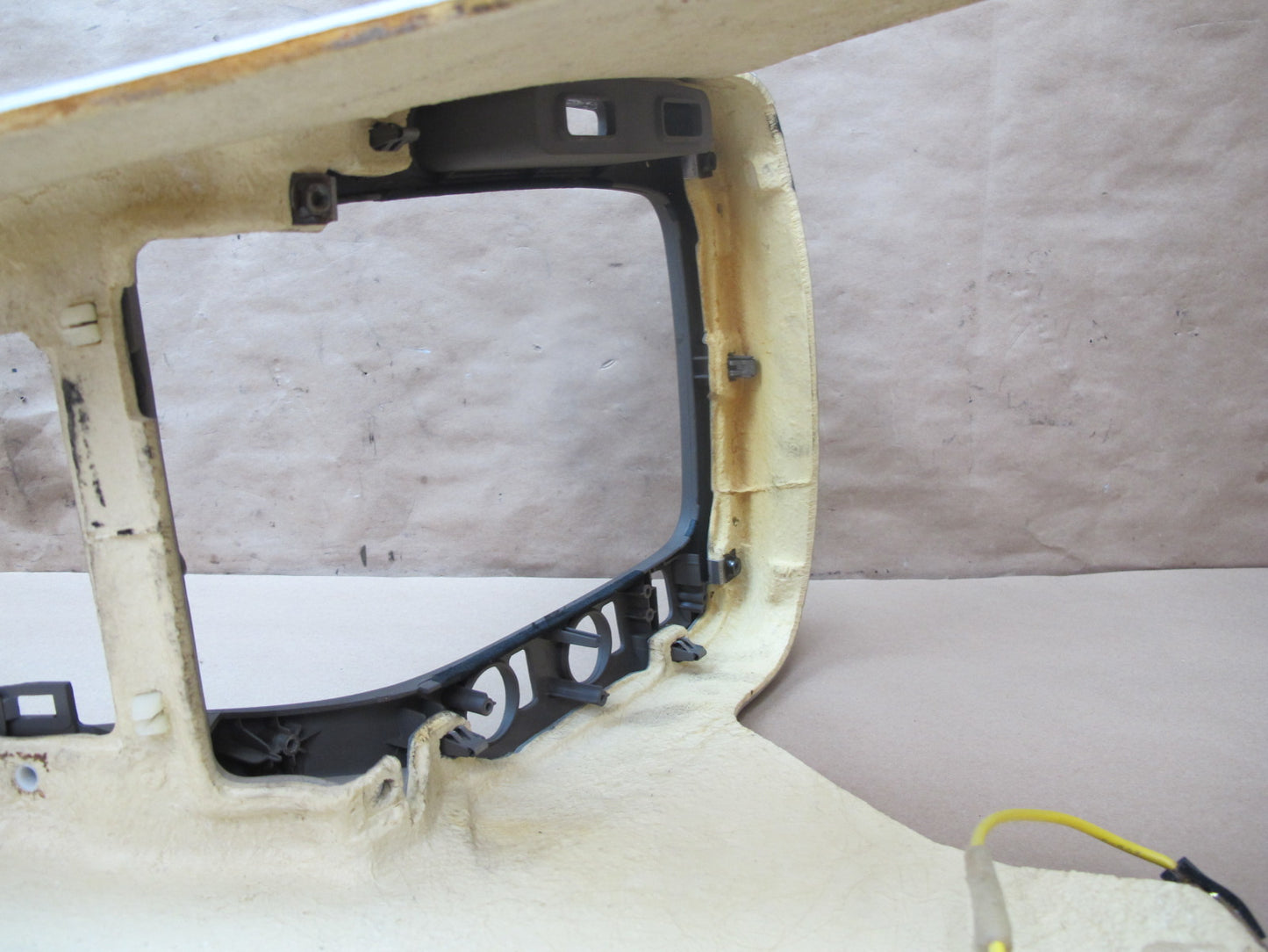 95-00 Lexus SC300 SC400 UZZ30 Center Console Trim Cover Panel w Armrest OEM